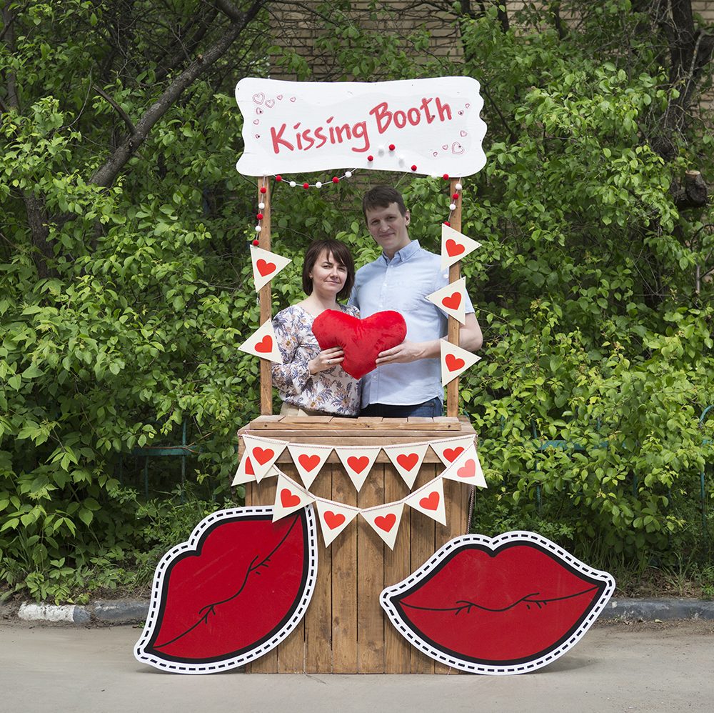 fotozona_kissing_booth fotozona_kissing_booth